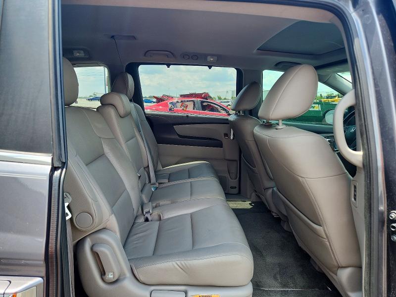 Photo 11 from auction – 2016 HONDA ODYSSEY with VIN 5FNRL5H67GB074287