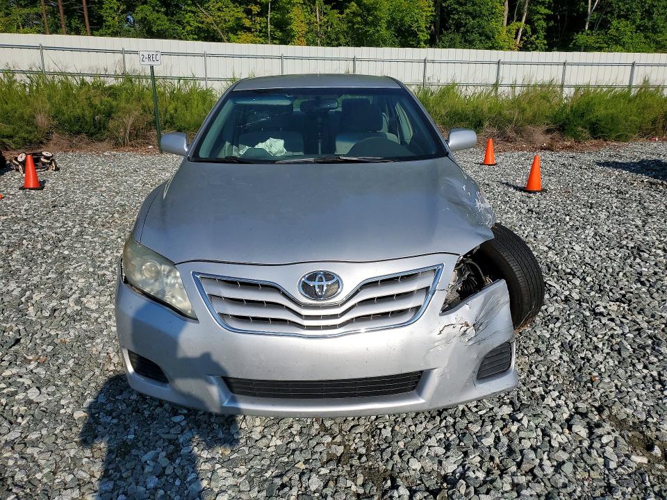 Photo 5 from auction – 2010 TOYOTA CAMRY with VIN 4T1BF3EK3AU088860