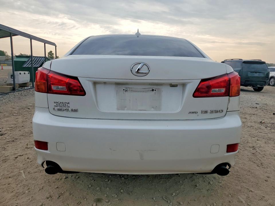 Photo 6 from auction – 2008 LEXUS IS with VIN JTHCK262785017080