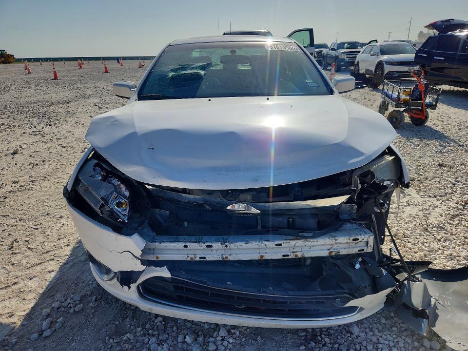 Photo 5 from auction – 2012 FORD FUSION with VIN 3FAHP0JG0CR352418