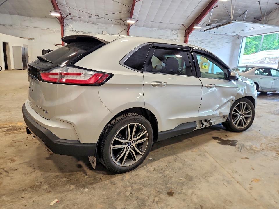 Photo 3 from auction – 2019 FORD EDGE with VIN 2FMPK4K97KBB84605