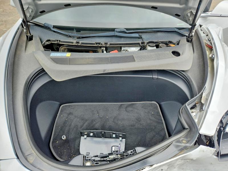 Photo 11 from auction – 2018 TESLA MODEL 3 with VIN 5YJ3E1EAXJF048341