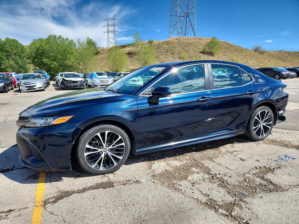 Photo 1 from auction – 2020 TOYOTA CAMRY with VIN 4T1G11AK2LU352801