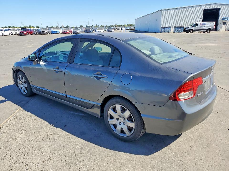 Foto 2 de la subasta – 2010 HONDA CIVIC con VIN 19XFA1F50AE001853