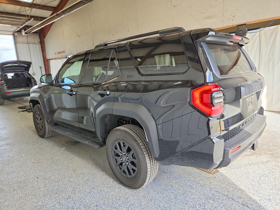 Photo 2 from auction – 2026 TOYOTA 4RUNNER with VIN JTEVA5BR1T5107962