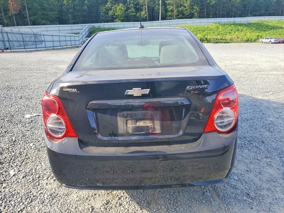 Zdjęcie 6 z aukcji – 2016 CHEVROLET SONIC z VIN 1G1JA5SH6G4122729