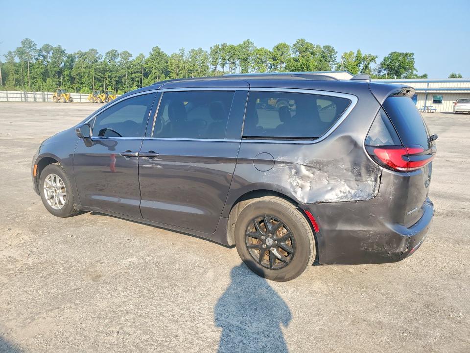 Photo 2 from auction – 2022 CHRYSLER PACIFICA with VIN 2C4RC1BG2NR136643