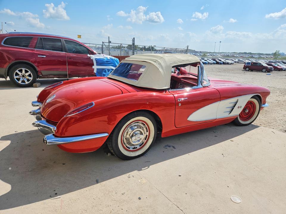 Photo 3 from auction – 1960 CHEVROLET CORVETTE with VIN 00867S105117