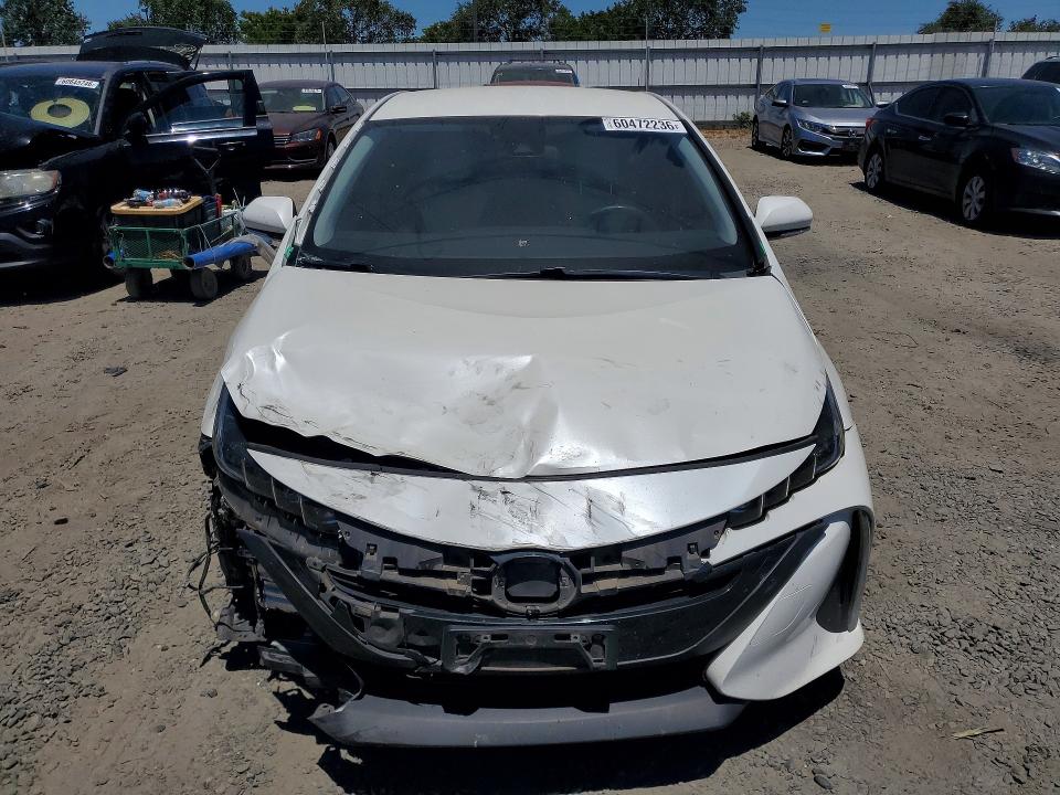 Photo 5 from auction – 2017 TOYOTA PRIUS PRIME with VIN JTDKARFP5H3018079