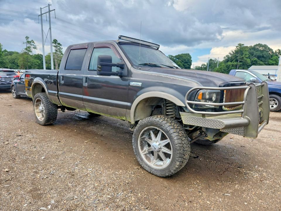 Photo 4 from auction – 2007 FORD F250 with VIN 1FTSW21P07EA40655