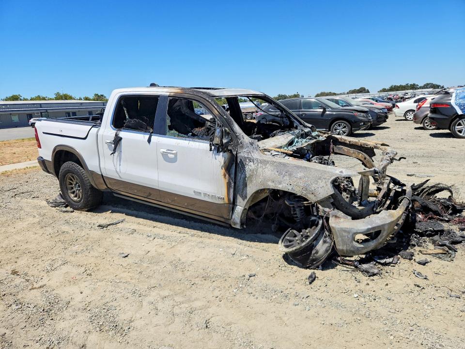 Photo 4 from auction – 2022 RAM 1500 with VIN 1C6SRFKM4NN188203
