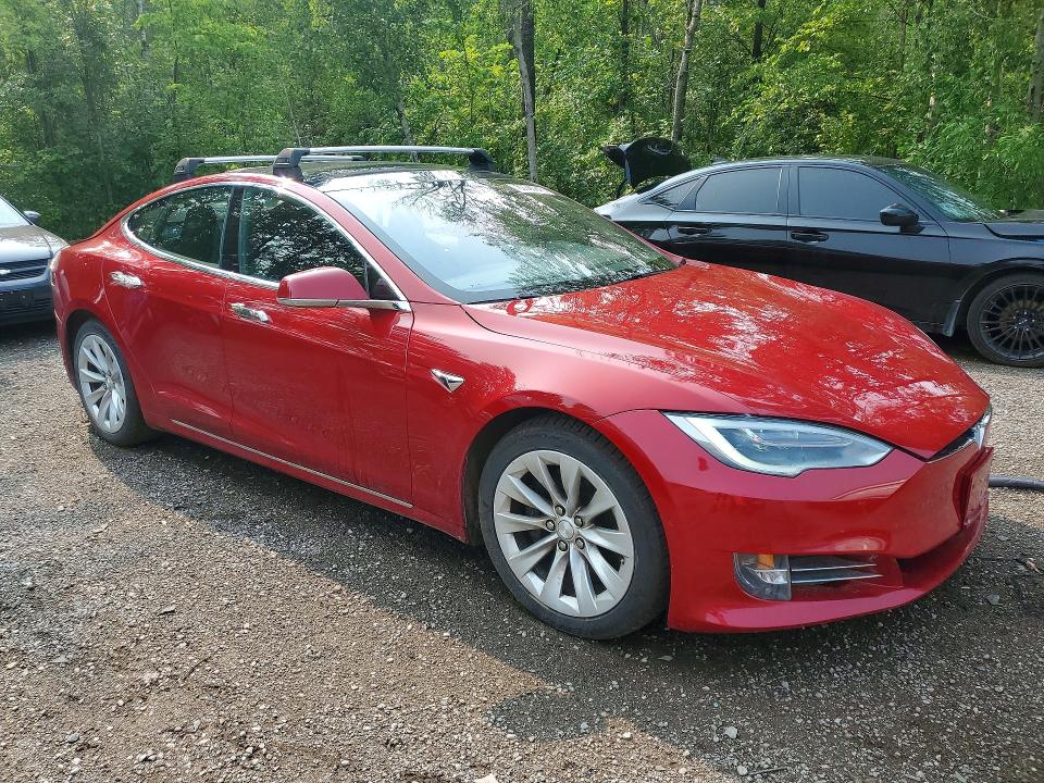 Photo 4 from auction – 2016 TESLA MODEL S with VIN 5YJSA1E28GF173489