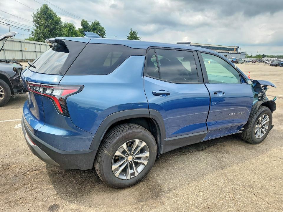 Photo 3 from auction – 2026 CHEVROLET EQUINOX with VIN 3GNAXPEG4TL285668