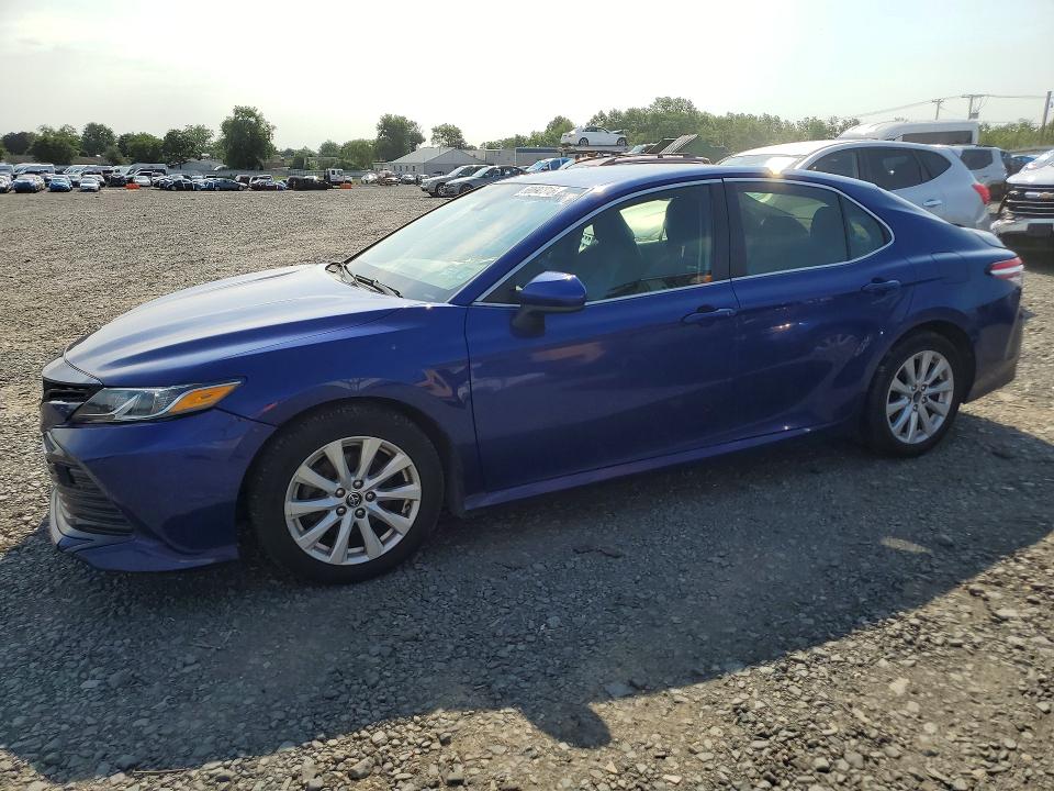 2018 TOYOTA CAMRY - Търг №60892316