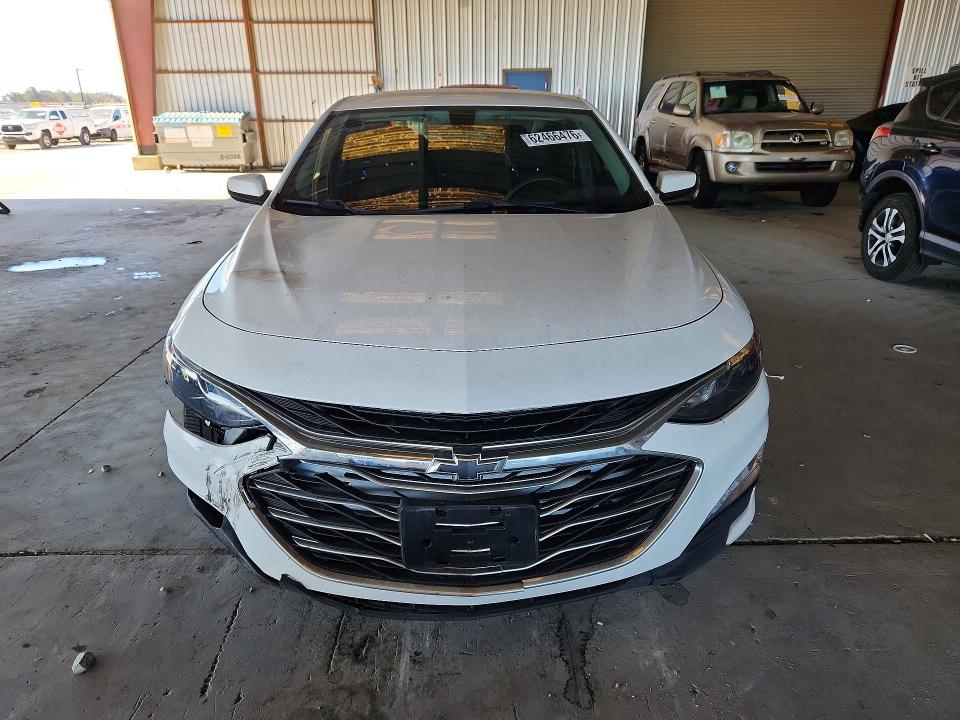 Photo 5 from auction – 2022 CHEVROLET MALIBU with VIN 1G1ZD5ST0NF167617