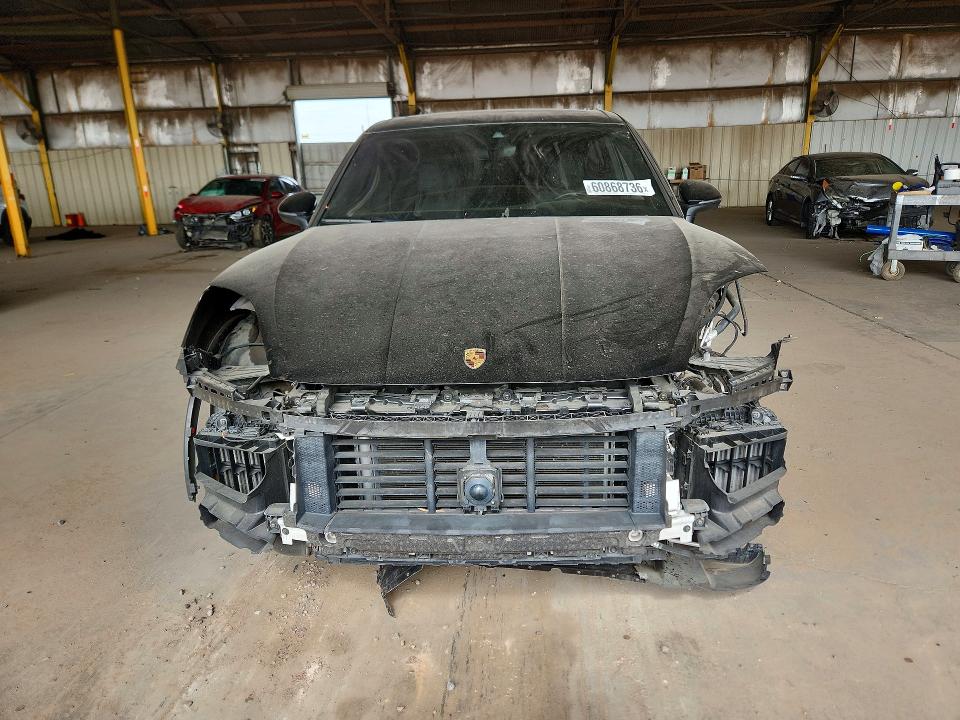 Photo 5 from auction – 2024 PORSCHE CAYENNE with VIN WP1AA2AY6RDA10196