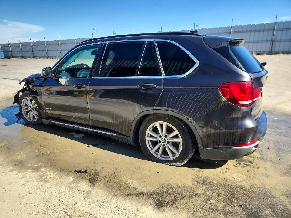 Photo 2 from auction – 2015 BMW X5 with VIN 5UXKR0C56F0K52705