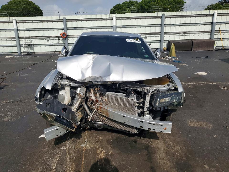 Photo 5 from auction – 2021 CHRYSLER 300 with VIN 2C3CCABTXMH507026
