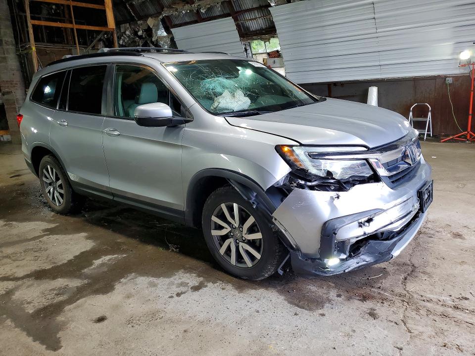 Photo 4 from auction – 2019 HONDA PILOT with VIN 5FNYF6H50KB062507