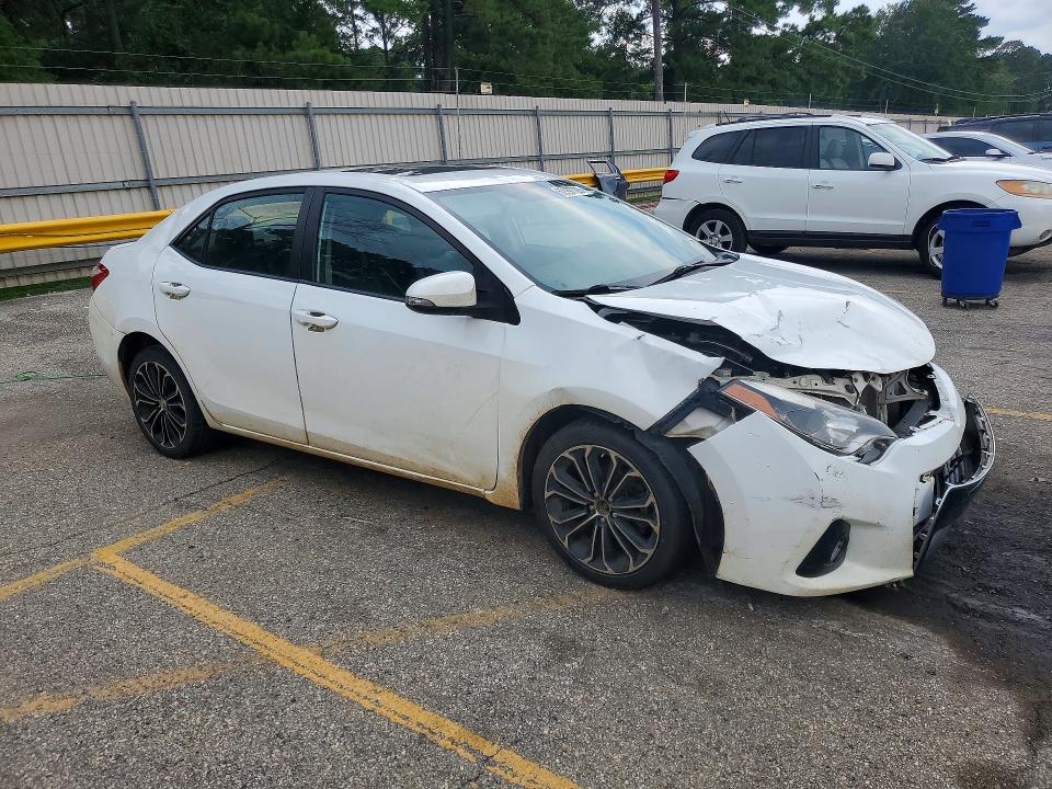 Photo 4 from auction – 2014 TOYOTA COROLLA with VIN 2T1BURHE2EC033094
