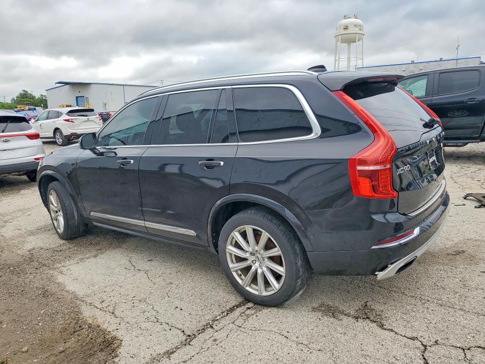 Photo 2 from auction – 2016 VOLVO XC90 with VIN YV4A22PL8G1059776