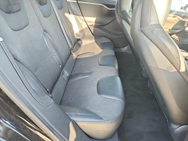 Photo 10 from auction – 2016 TESLA MODEL S with VIN 5YJSA1E24GF158181