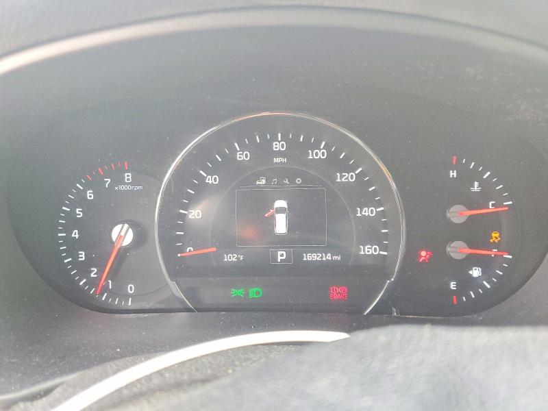 Photo 9 from auction – 2016 KIA SORENTO with VIN 5XYPH4A53GG072033