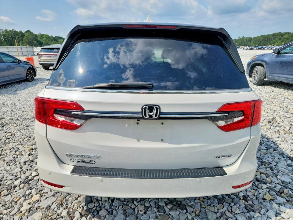 Photo 6 from auction – 2023 HONDA ODYSSEY with VIN 5FNRL6H85PB064946