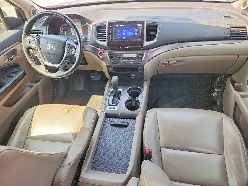 Photo 8 from auction – 2017 HONDA PILOT with VIN 5FNYF6H72HB006692