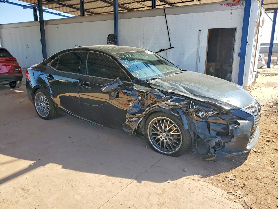 Photo 4 from auction – 2014 LEXUS IS with VIN JTHBF1D22E5039111