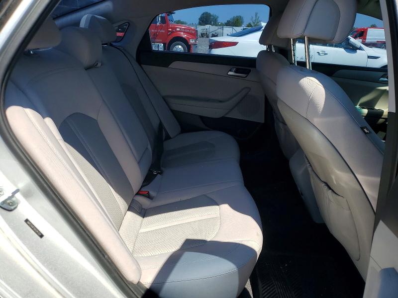 Photo 10 from auction – 2016 HYUNDAI SONATA with VIN 5NPE24AF5GH297337