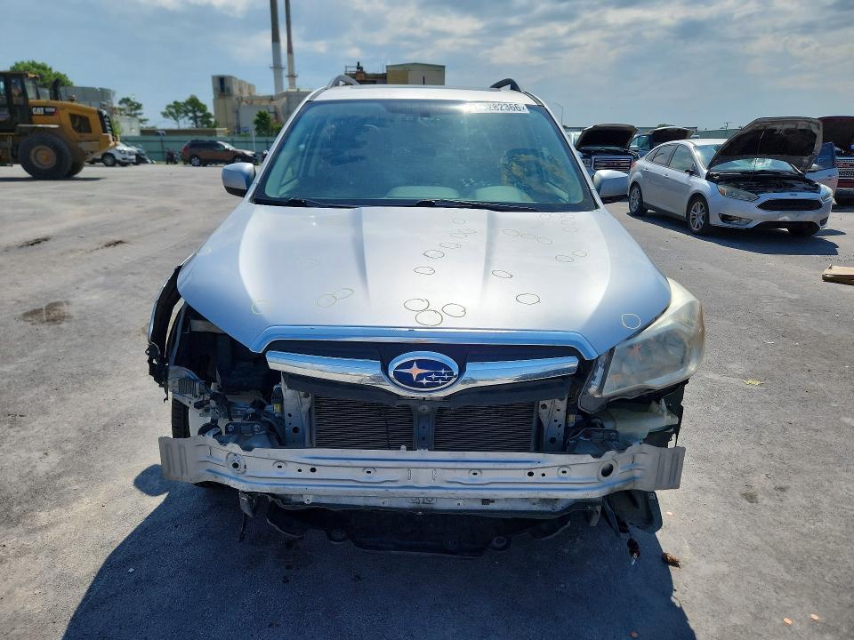 Photo 5 from auction – 2015 SUBARU FORESTER with VIN JF2SJAHC4FH556057
