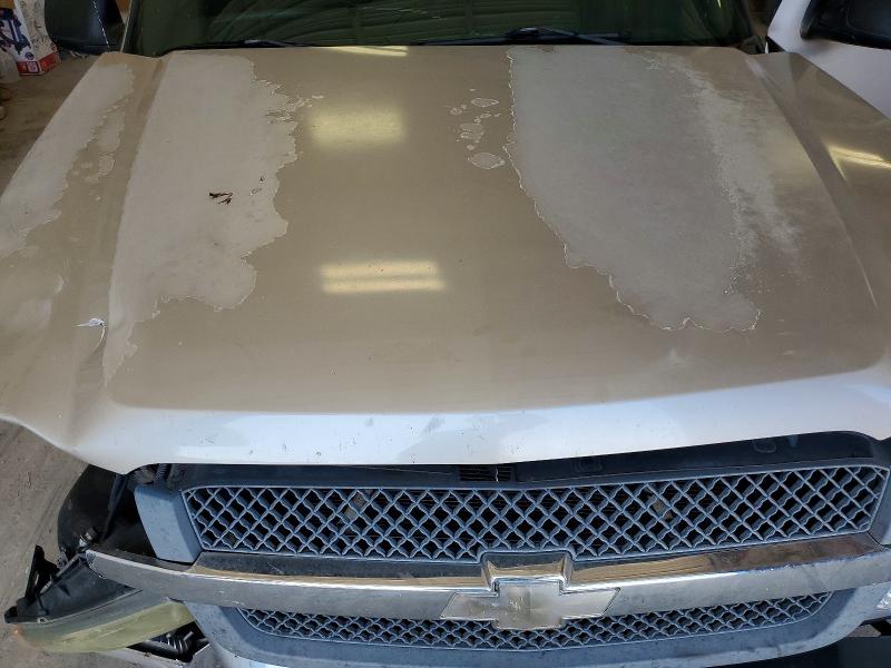 Photo 11 from auction – 2004 CHEVROLET SILVERADO with VIN 1GCEC14X14Z226446
