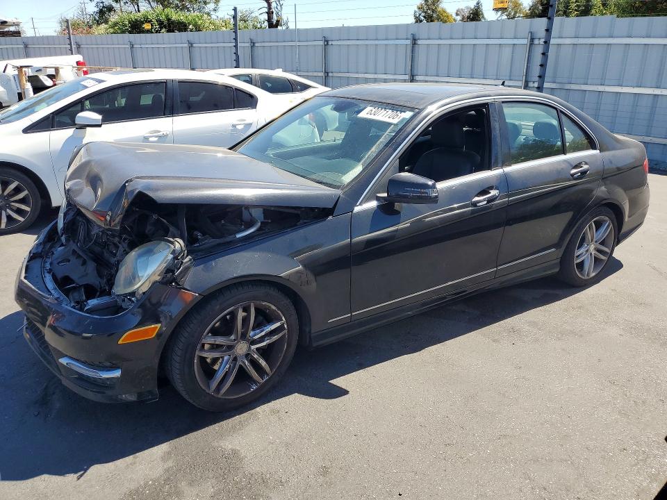 MERCEDES-BENZ C 2014 with VIN WDDGF4HB8EA945697 - Photo from auction