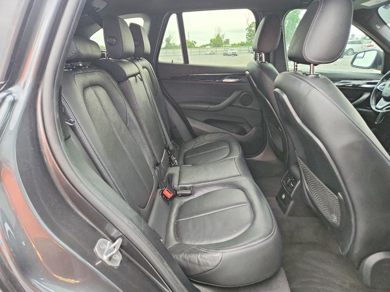 Photo 11 from auction – 2017 BMW X1 with VIN WBXHT3C38H5F81981