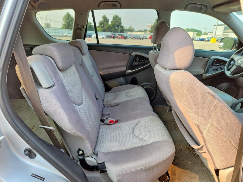 Photo 11 from auction – 2008 TOYOTA RAV4 with VIN JTMBD33V086069026