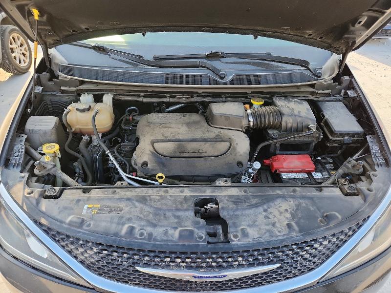 Фото 12 с аукциона – 2020 CHRYSLER PACIFICA с VIN 2C4RC1BGXLR284844