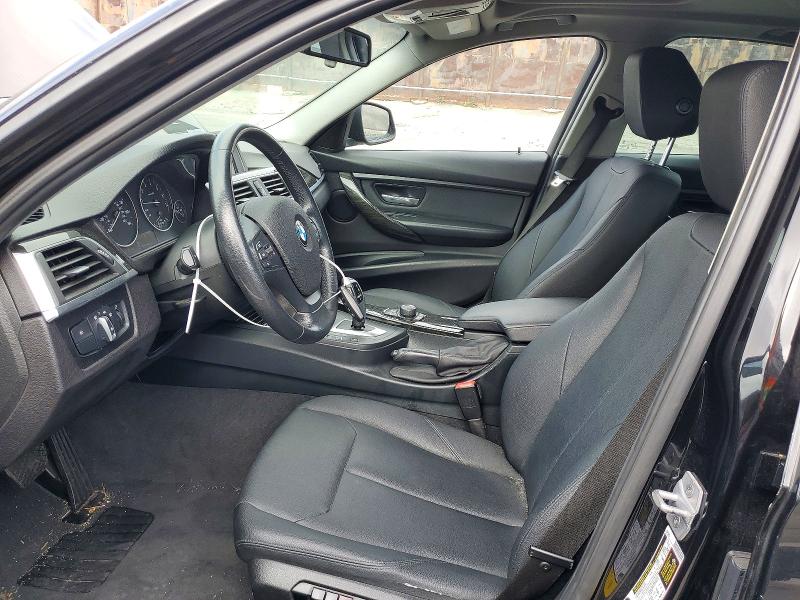 Photo 7 from auction – 2017 BMW 320 with VIN WBA8E1G39HNU18885