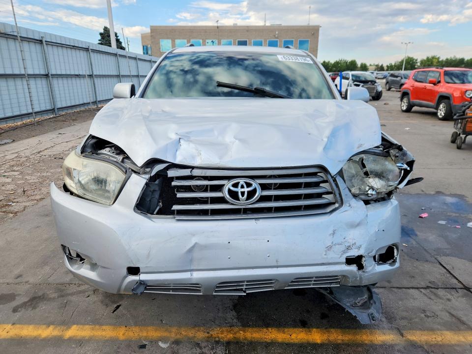Photo 5 from auction – 2010 TOYOTA HIGHLANDER with VIN 5TDBK3EH6AS001137
