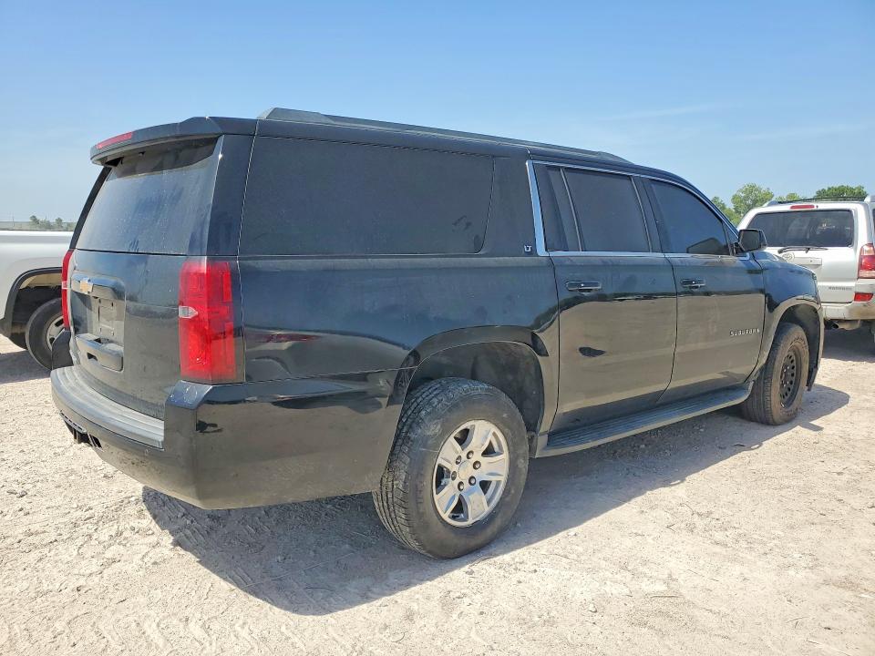 Photo 3 from auction – 2017 CHEVROLET SUBURBAN with VIN 1GNSCHKC4HR151198