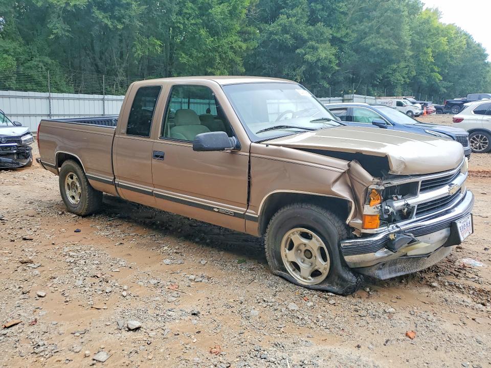 Photo 4 from auction – 1997 CHEVROLET GMT-400 with VIN 2GCEC19RXV1145966