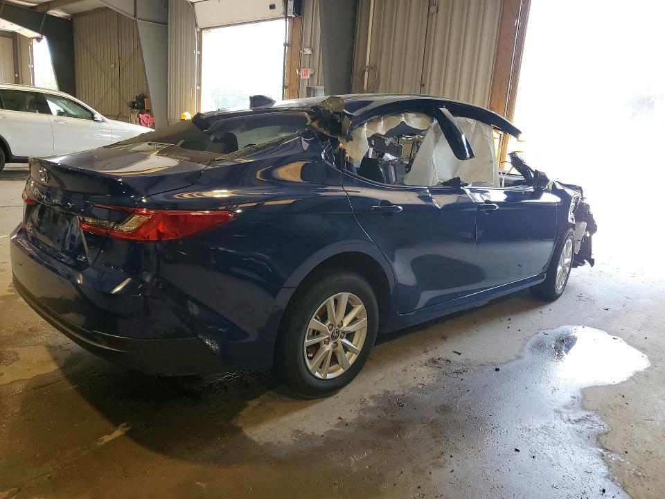 Photo 3 from auction – 2025 TOYOTA CAMRY with VIN 4T1DBADK6SU017065