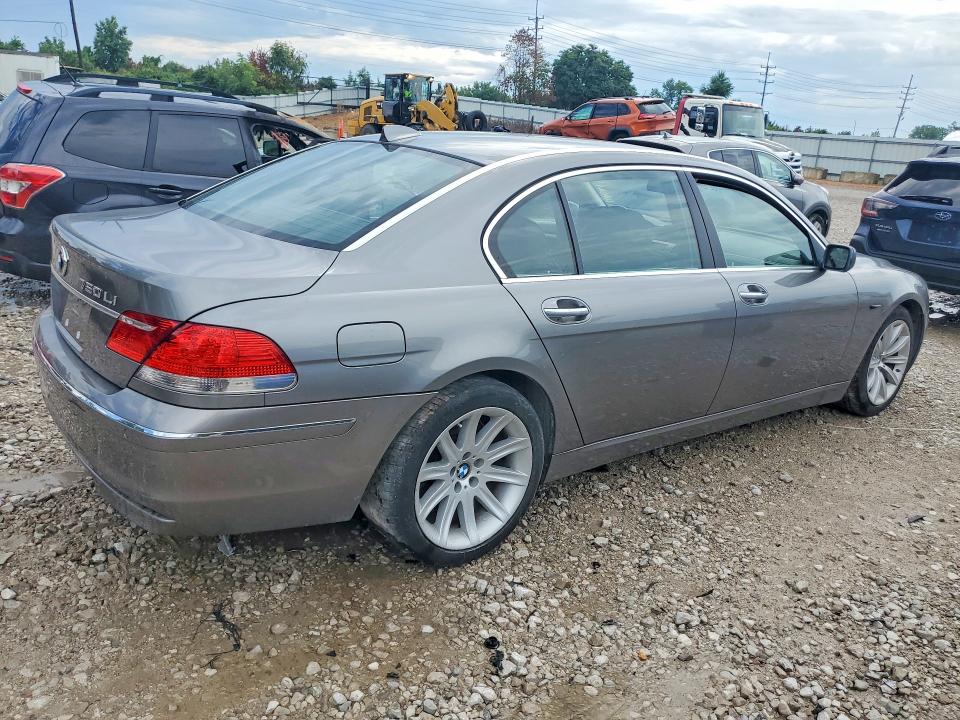 Zdjęcie 3 z aukcji – 2006 BMW 750 z VIN WBAHN83526DT62307