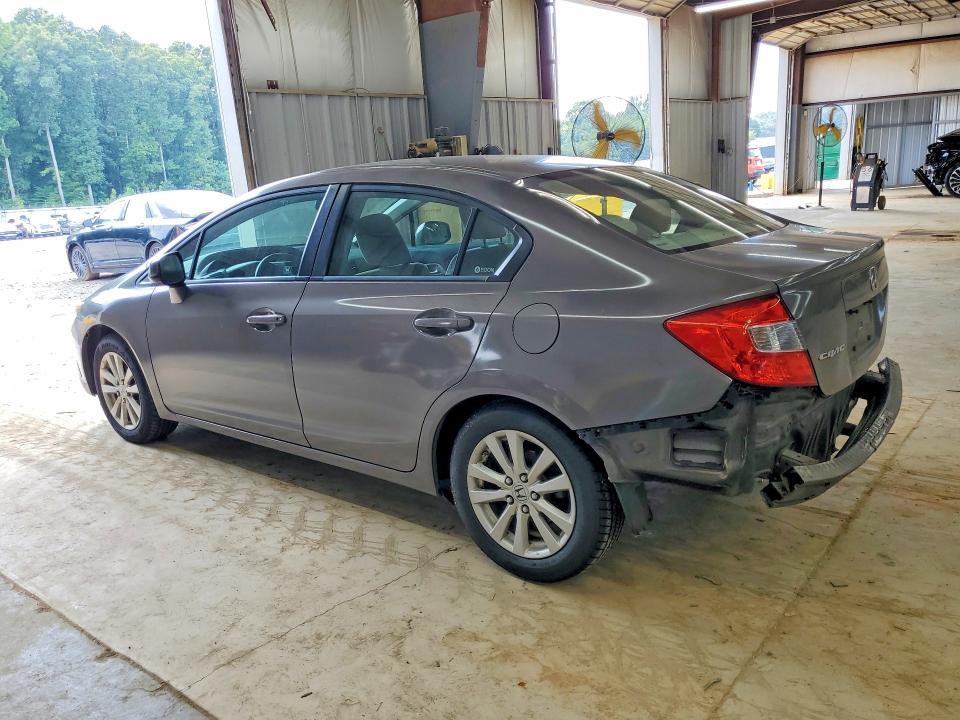Photo 2 from auction – 2012 HONDA CIVIC with VIN 2HGFB2F8XCH544536