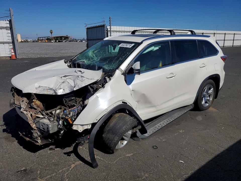 Фото 1 с аукциона – 2015 TOYOTA HIGHLANDER с VIN 5TDYKRFH0FS044634