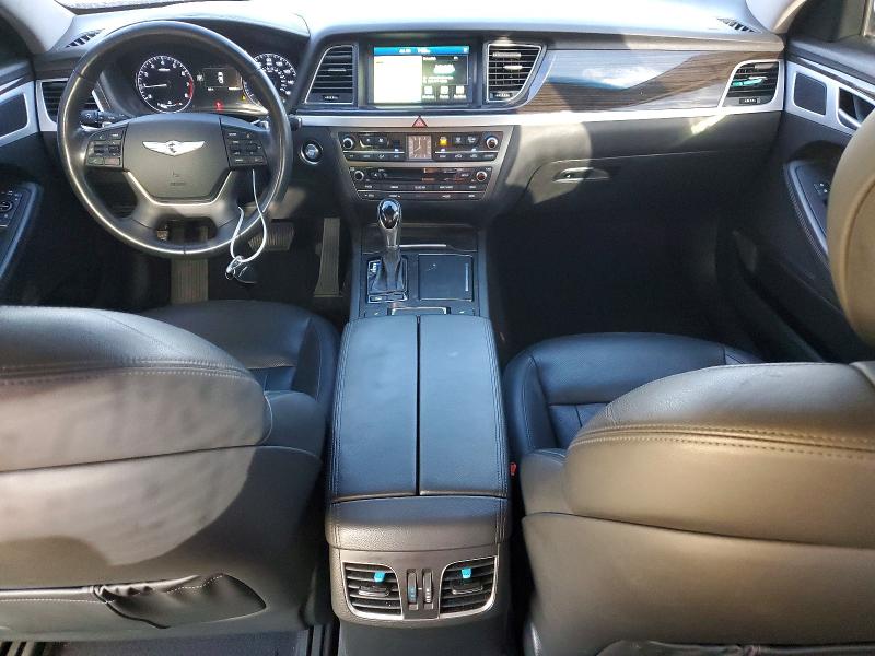 Photo 8 from auction – 2016 HYUNDAI GENESIS with VIN KMHGN4JE8GU126770