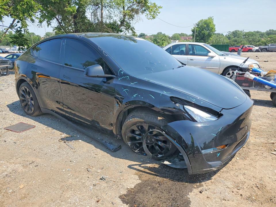 Photo 4 from auction – 2021 TESLA MODEL Y with VIN 5YJYGDEE6MF288012