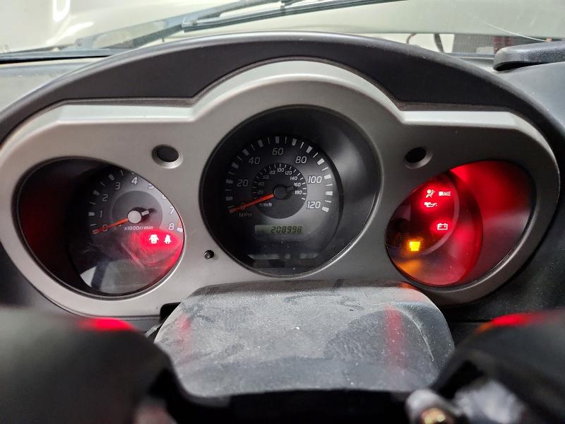 Снимка 9 от търг – 2003 NISSAN XTERRA с VIN 5N1MD28Y63C701491