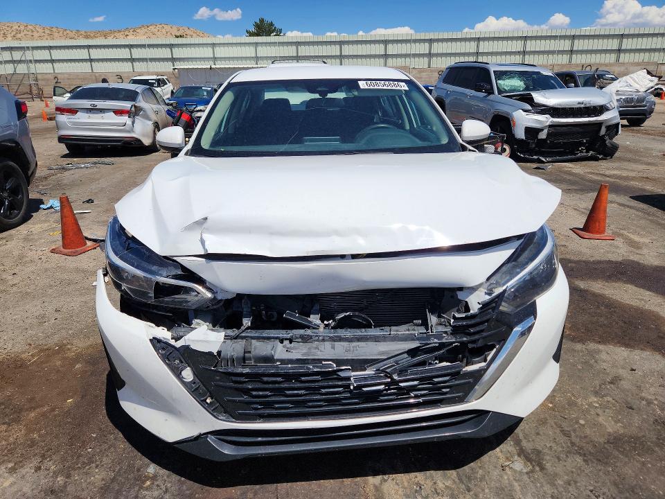 Zdjęcie 5 z aukcji – 2024 NISSAN SENTRA z VIN 3N1AB8BVXRY207779