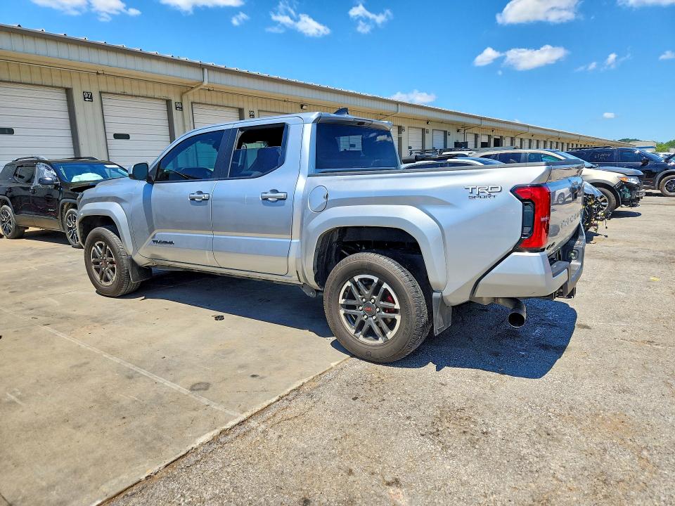 Photo 2 from auction – 2025 TOYOTA TACOMA with VIN 3TMLB5JN1SM178465